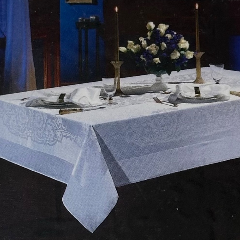 Vtg Bardwil Linens White Patrician Scroll Embroidered Round Tablecloth 68” NIP